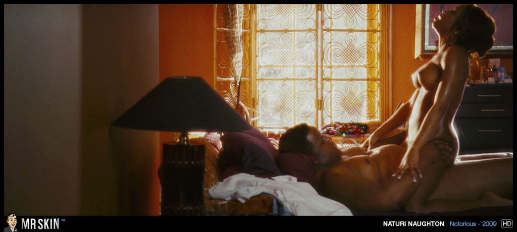 Ebony Actress Naturi Naughton In A Sex Scene